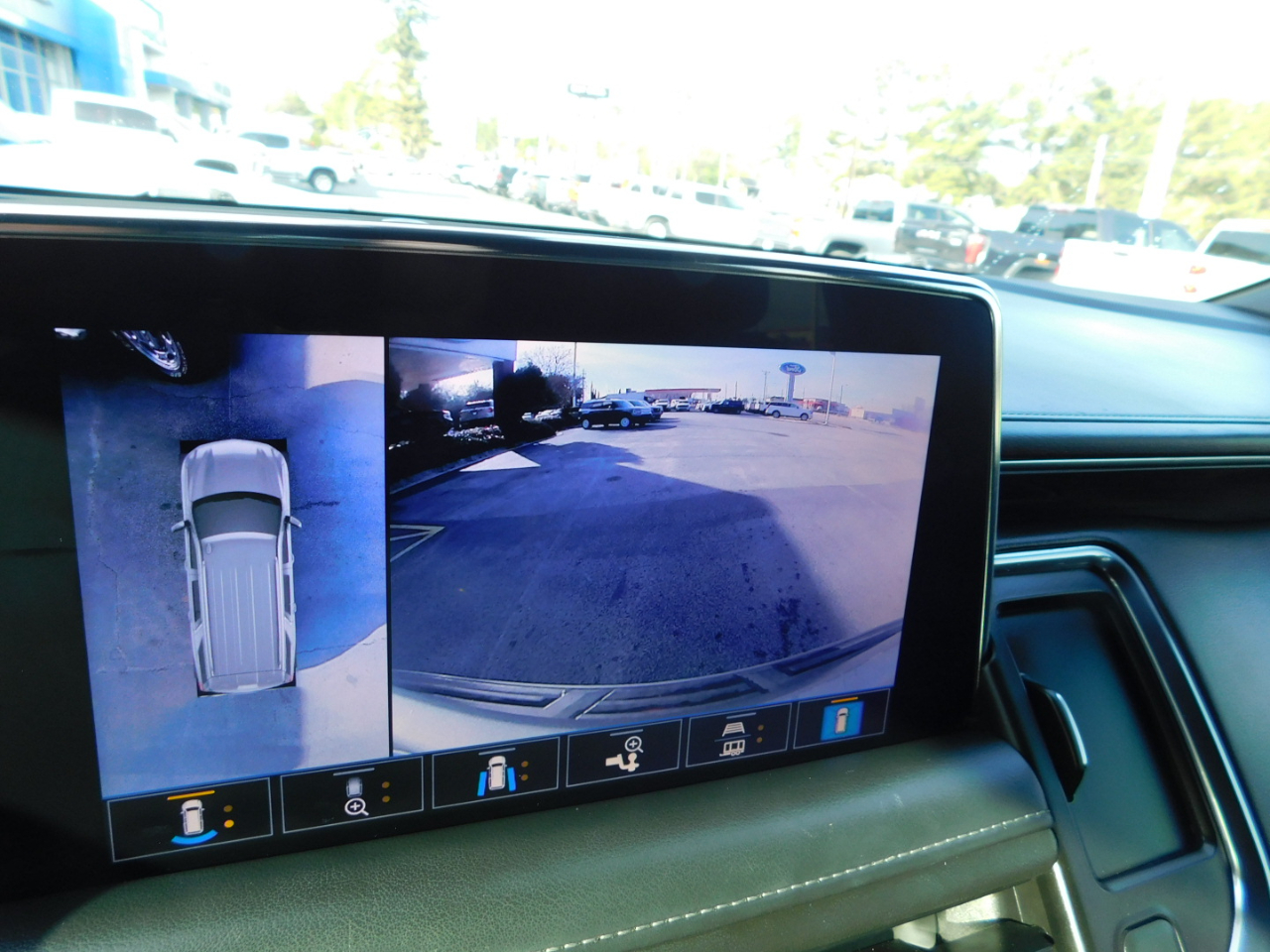 Chevrolet Suburban 4WD 4dr Z71 2021