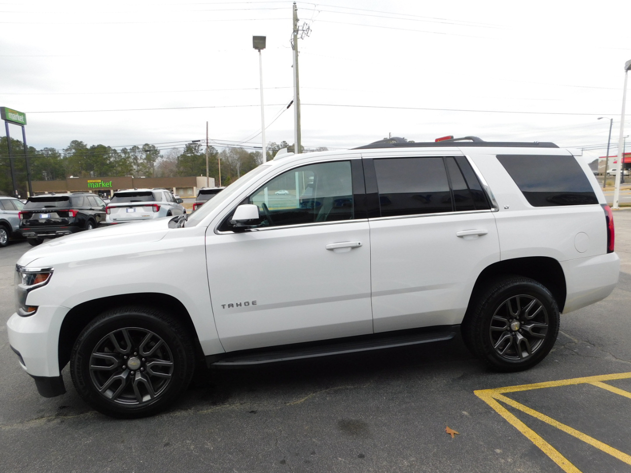 Chevrolet Tahoe 2WD 4dr LT 2018
