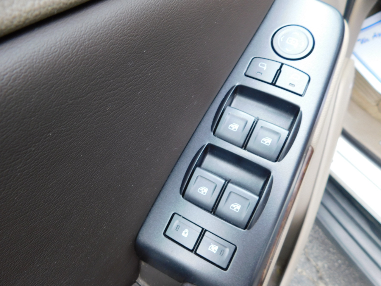 Chevrolet Tahoe 2WD 4dr LT 2018