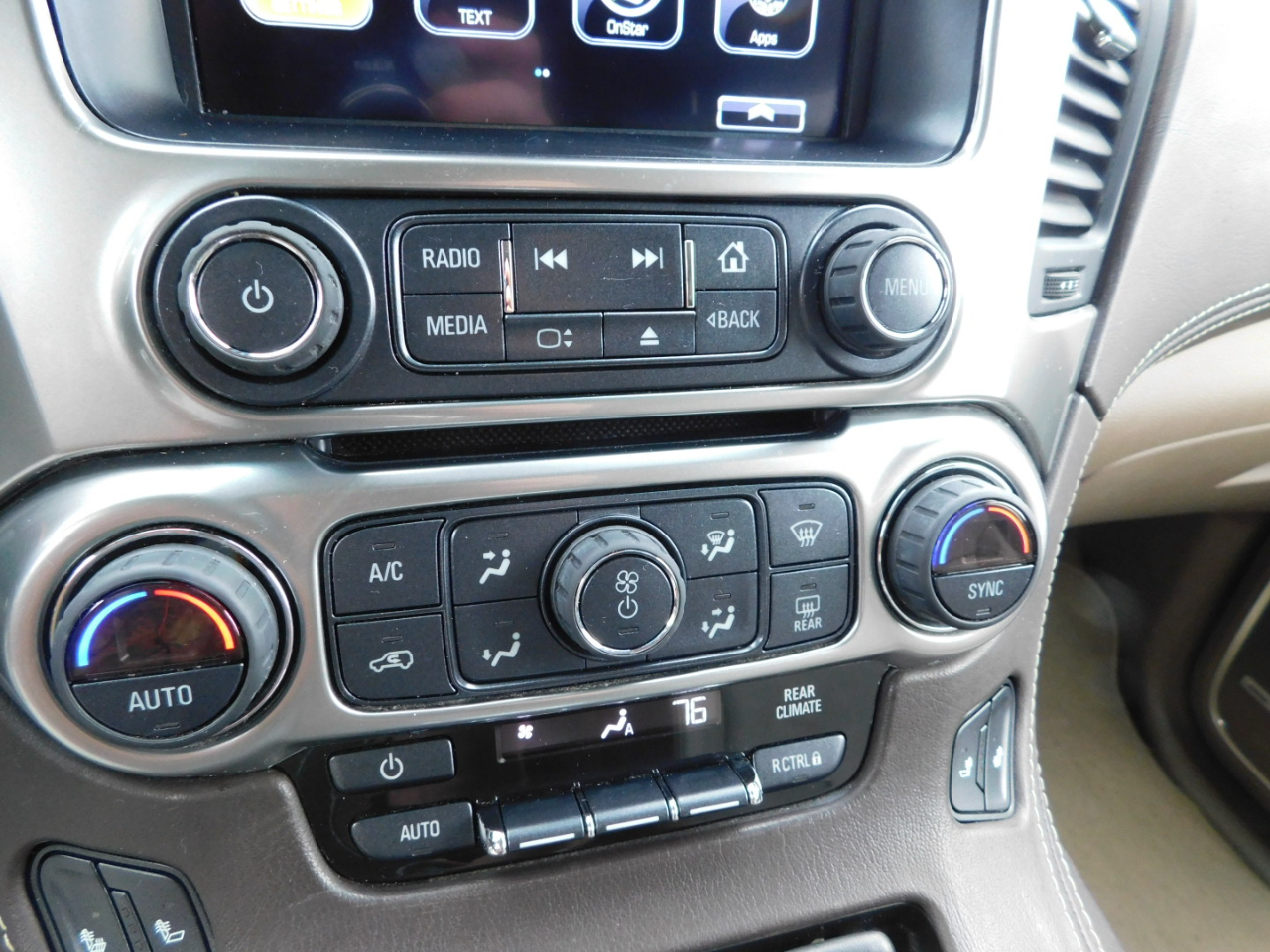 Chevrolet Tahoe 2WD 4dr LT 2018