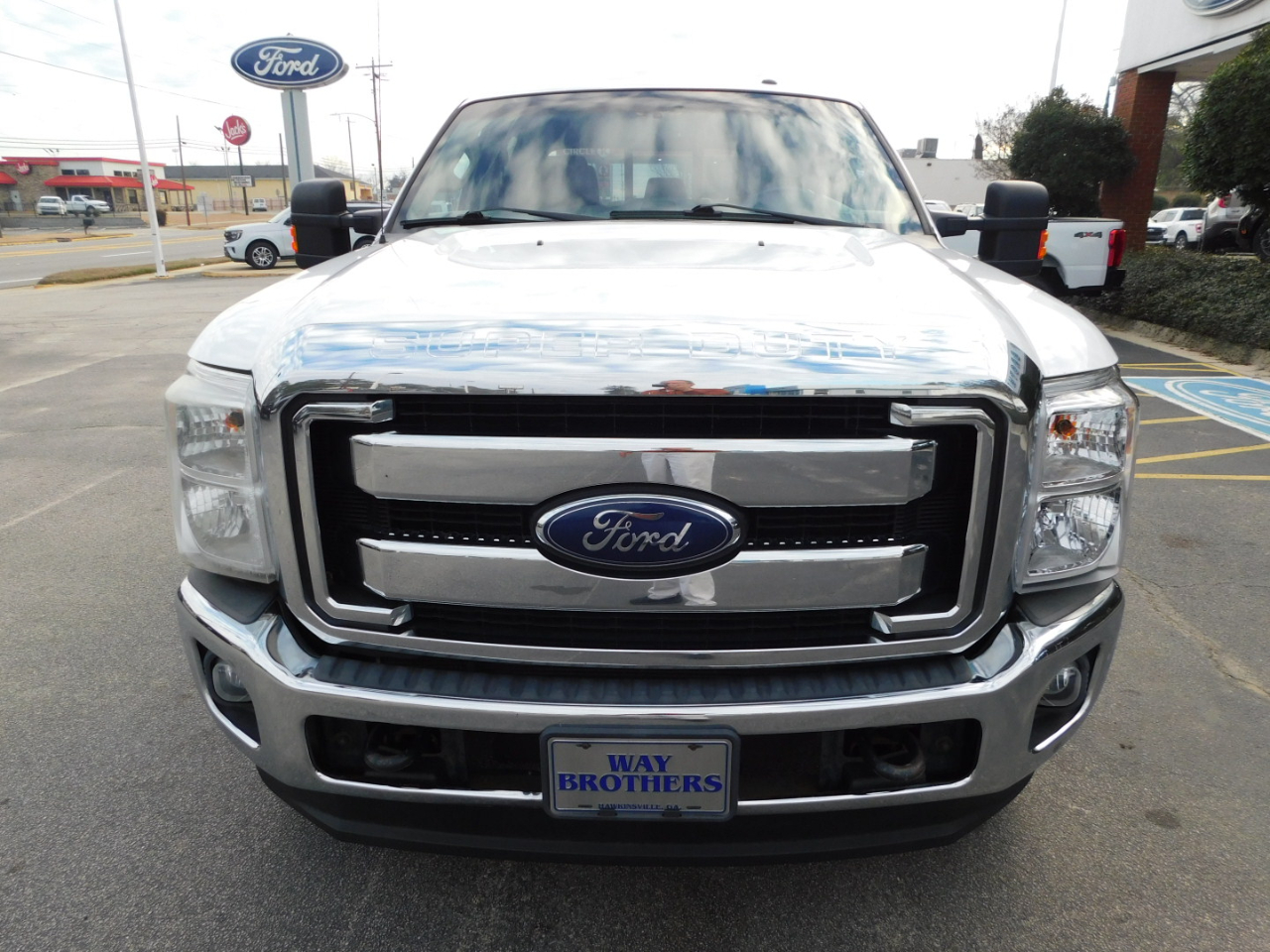Ford 3/4 Ton Trucks Styleside 133" WB 4WD 2016