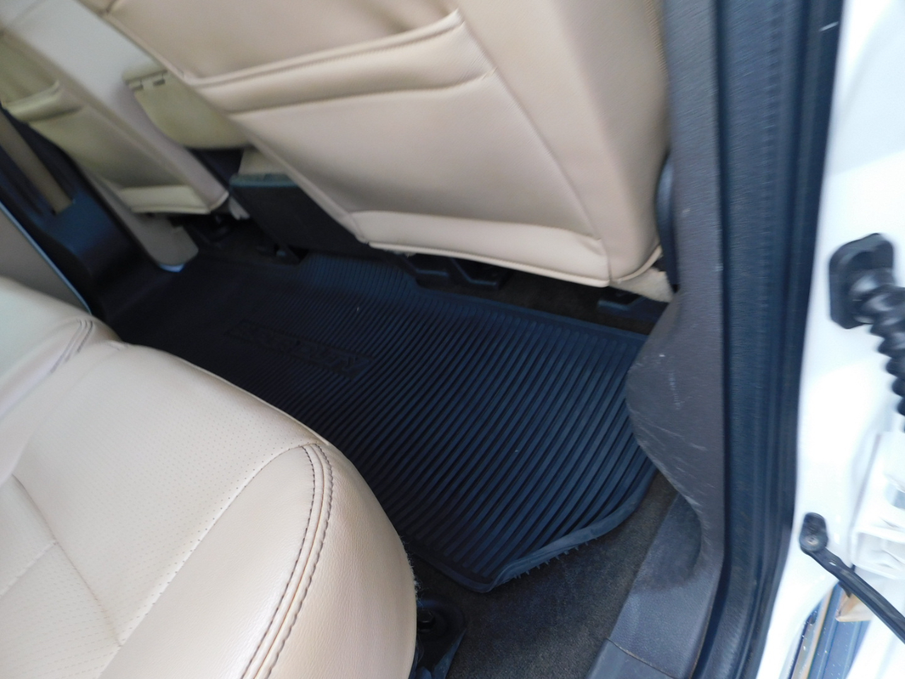 Ford 3/4 Ton Trucks Styleside 133" WB 4WD 2016