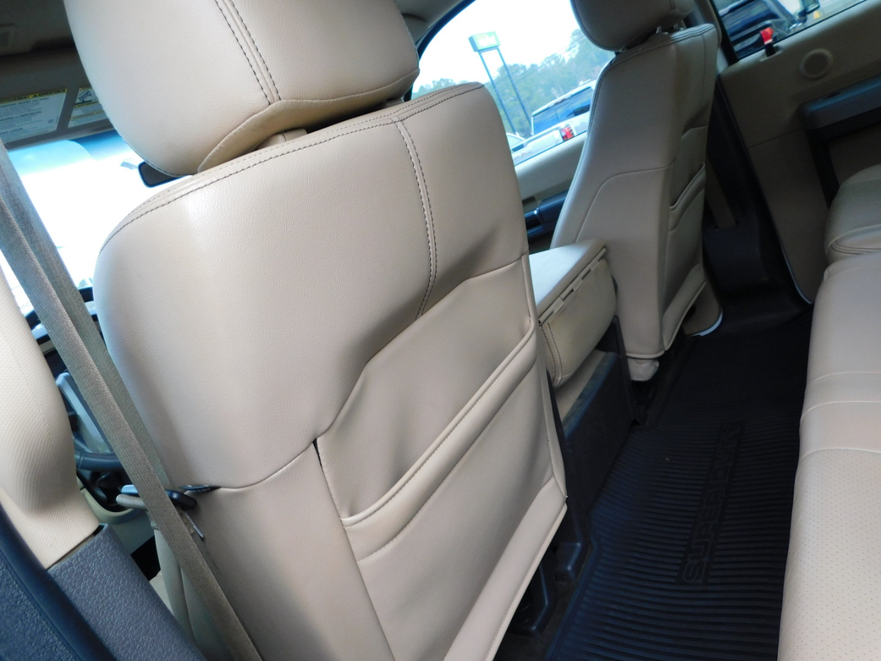 Ford 3/4 Ton Trucks Styleside 133" WB 4WD 2016