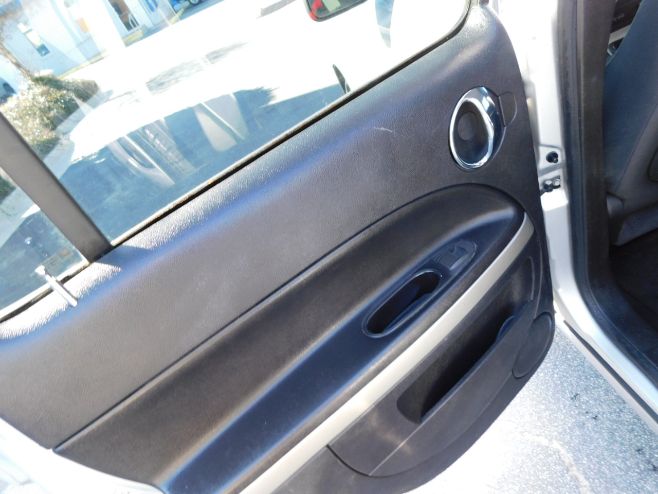 Chevrolet HHR FWD 4dr LS 2009