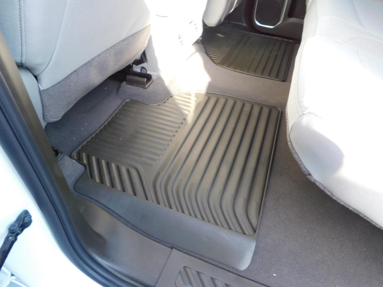 GMC Sierra 1500 4WD Crew Cab 147" SLE 2026