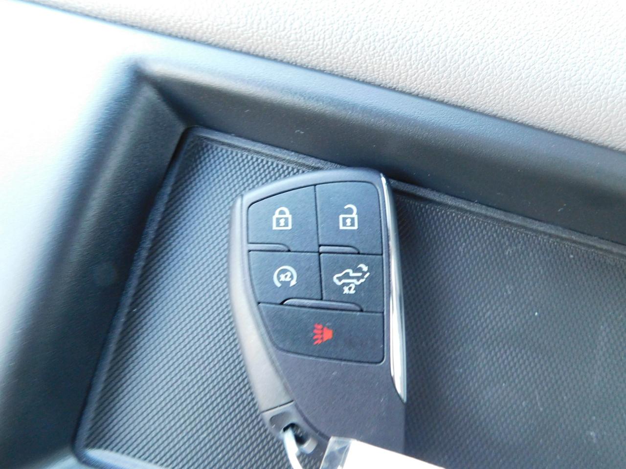 GMC Sierra 1500 4WD Crew Cab 147" SLE 2026