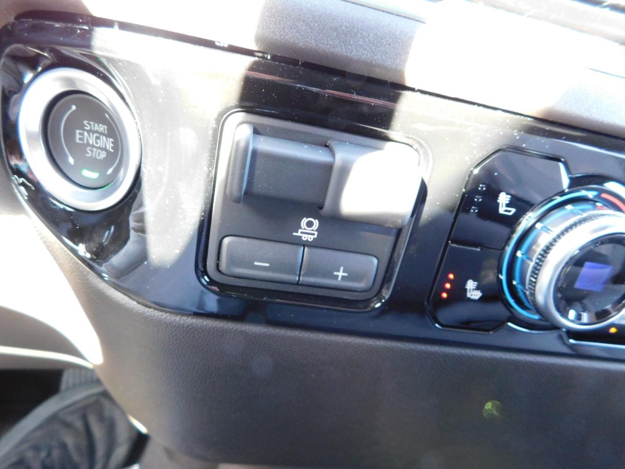 GMC Sierra 1500 4WD Crew Cab 147" SLE 2026