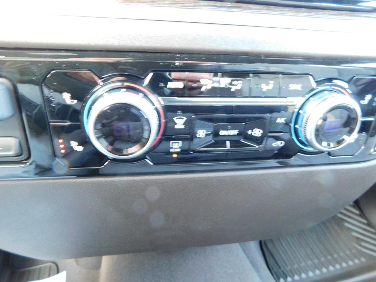 GMC Sierra 1500 4WD Crew Cab 147" SLE 2026