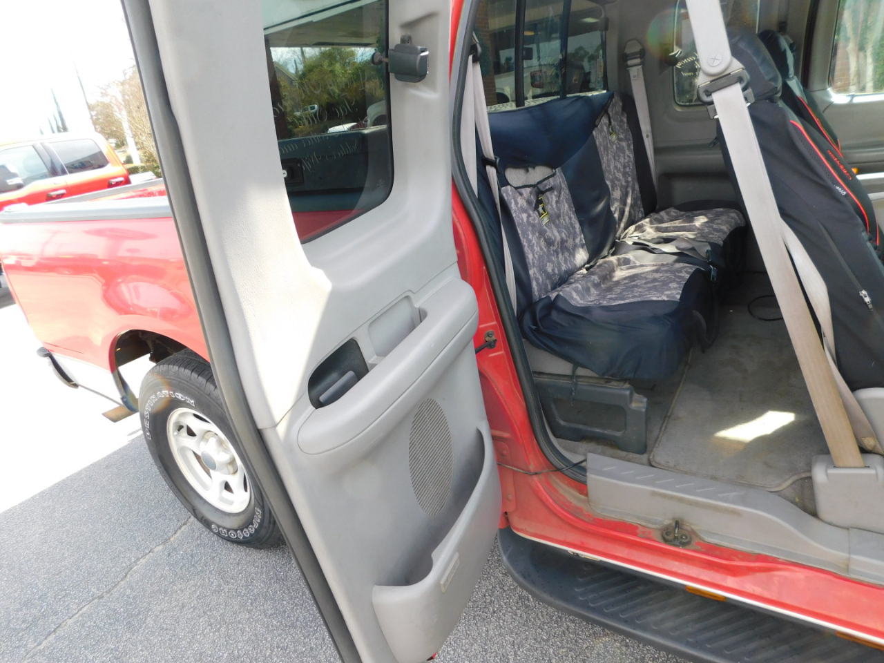 Ford F-150 Supercab 133" XLT 1998