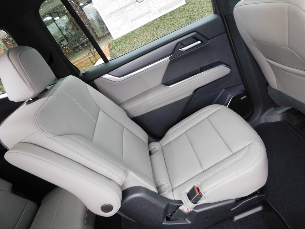 GMC Acadia FWD 4dr Elevation 2026