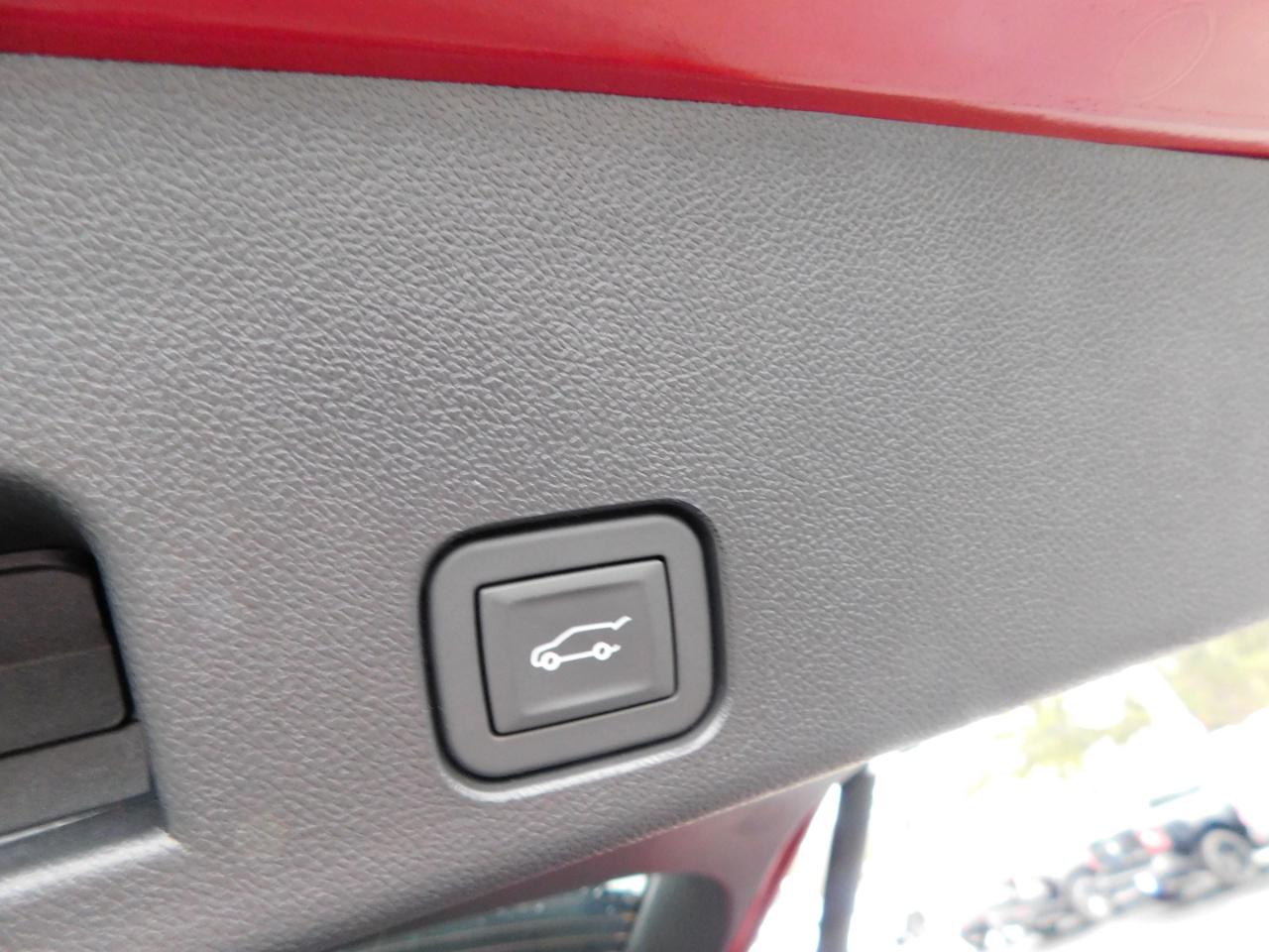 GMC Acadia FWD 4dr Elevation 2026