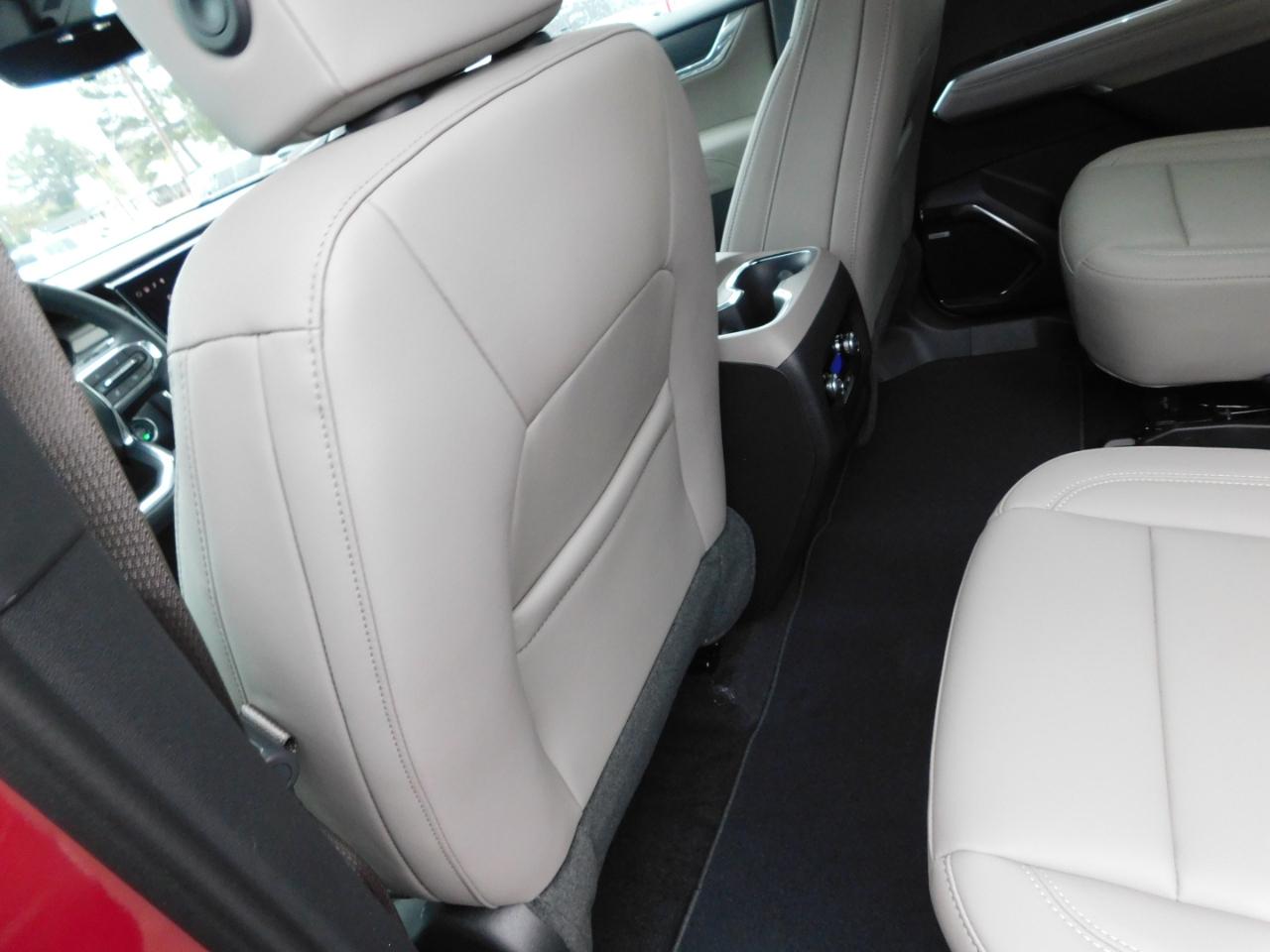 GMC Acadia FWD 4dr Elevation 2026