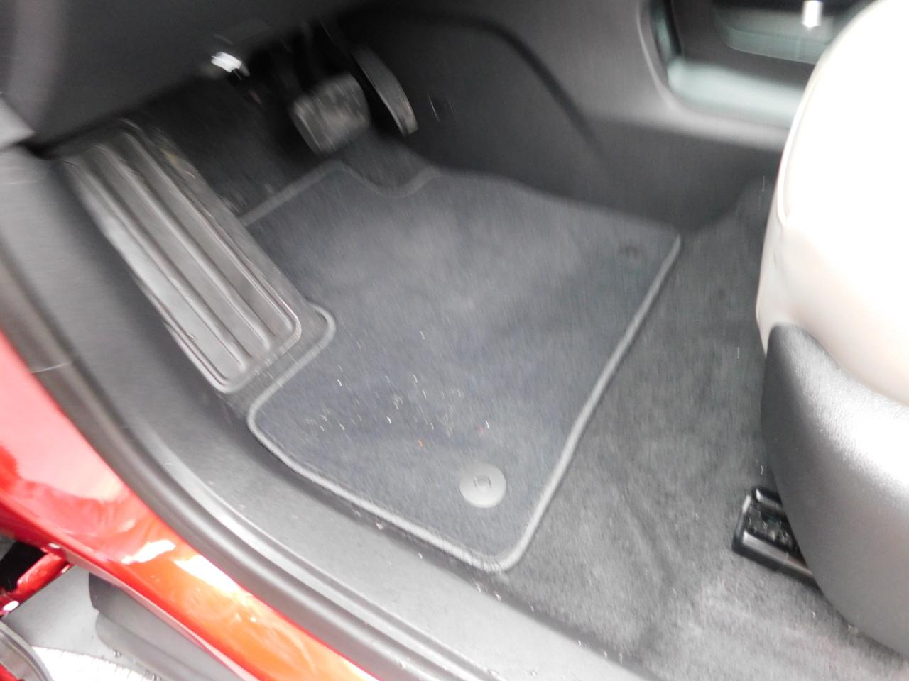 GMC Acadia FWD 4dr Elevation 2026