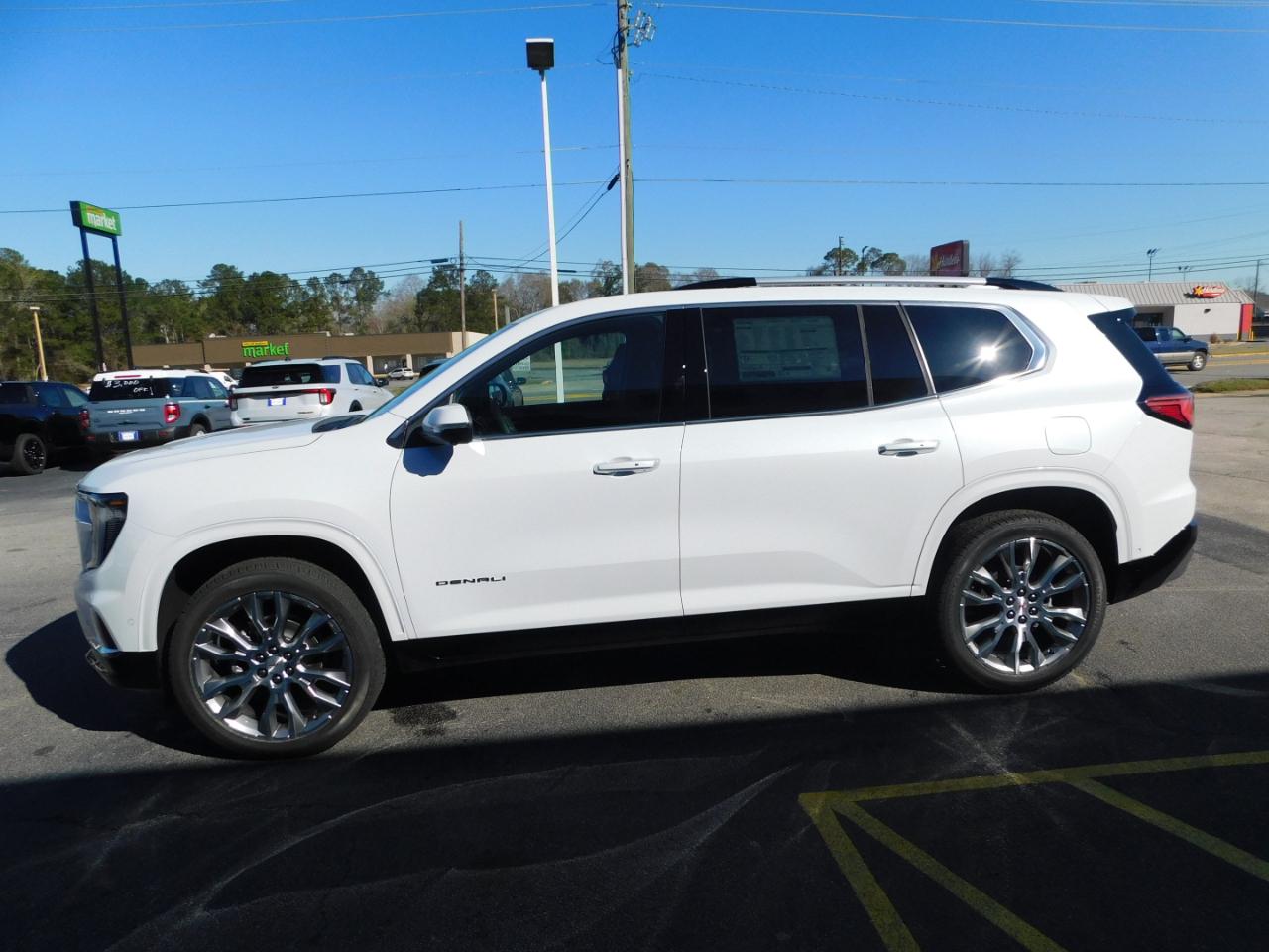 GMC Acadia FWD 4dr Denali 2026