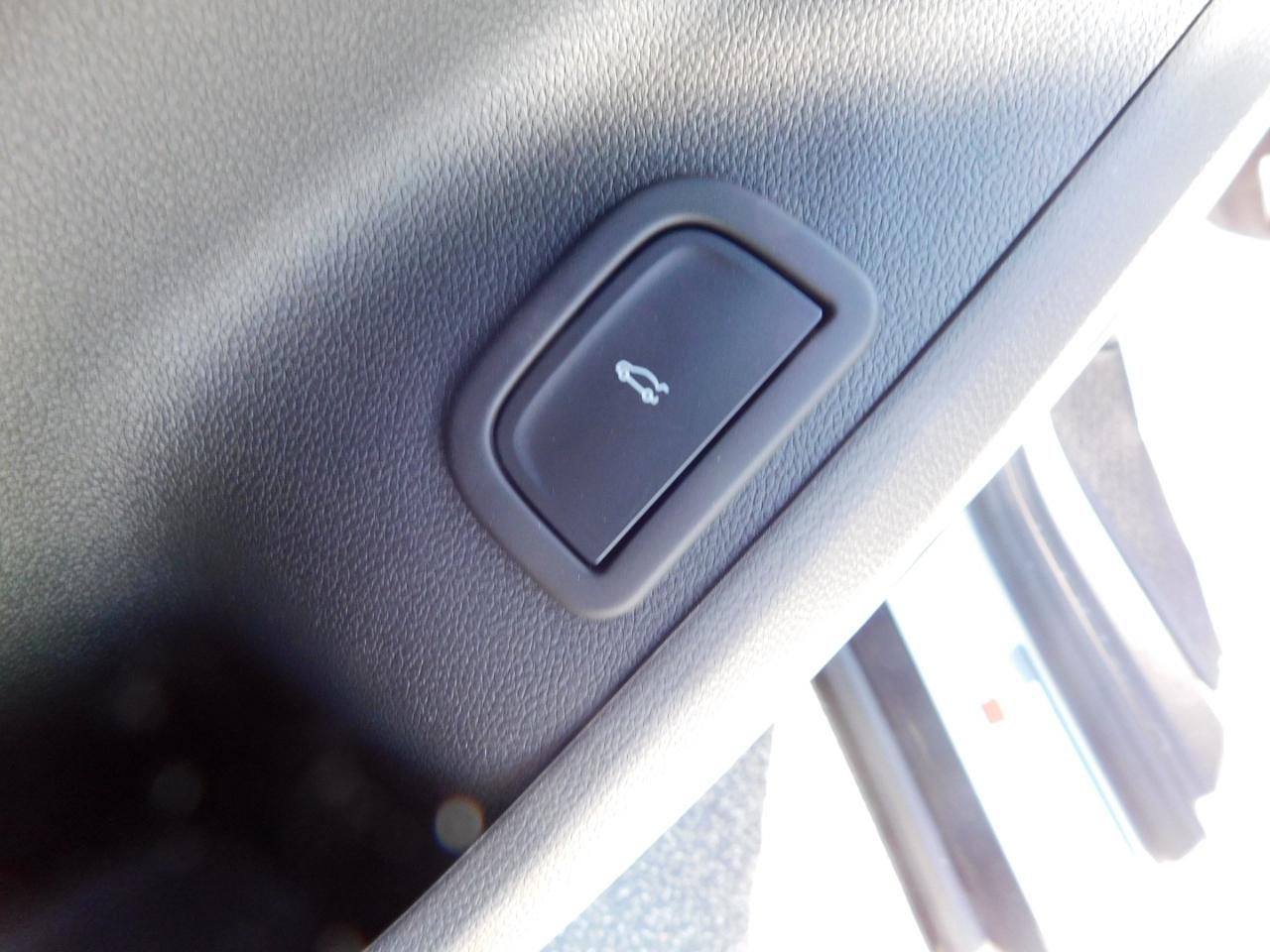 GMC Acadia FWD 4dr Denali 2026