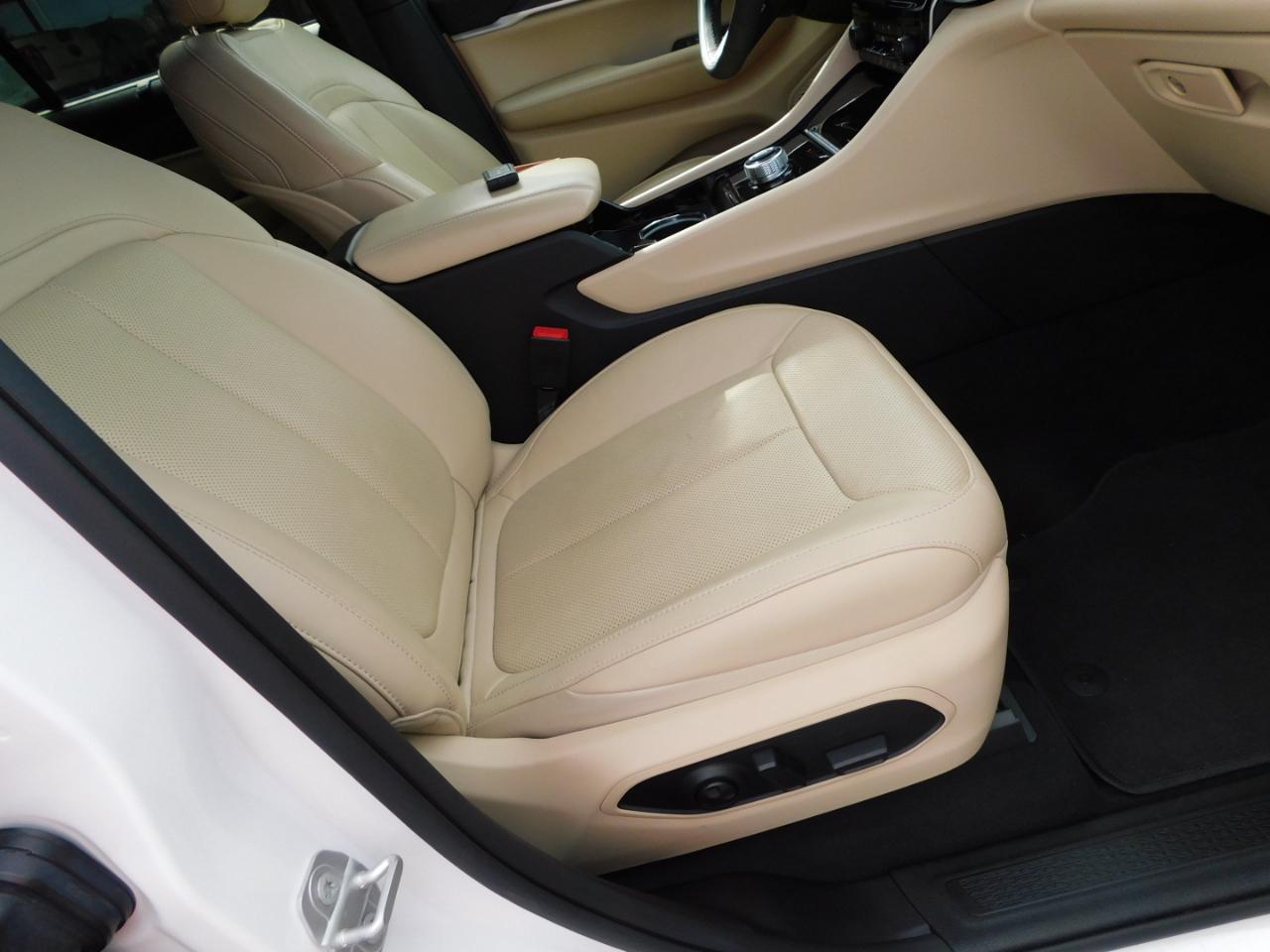 Jeep Grand Cherokee Limited 4x2 2023