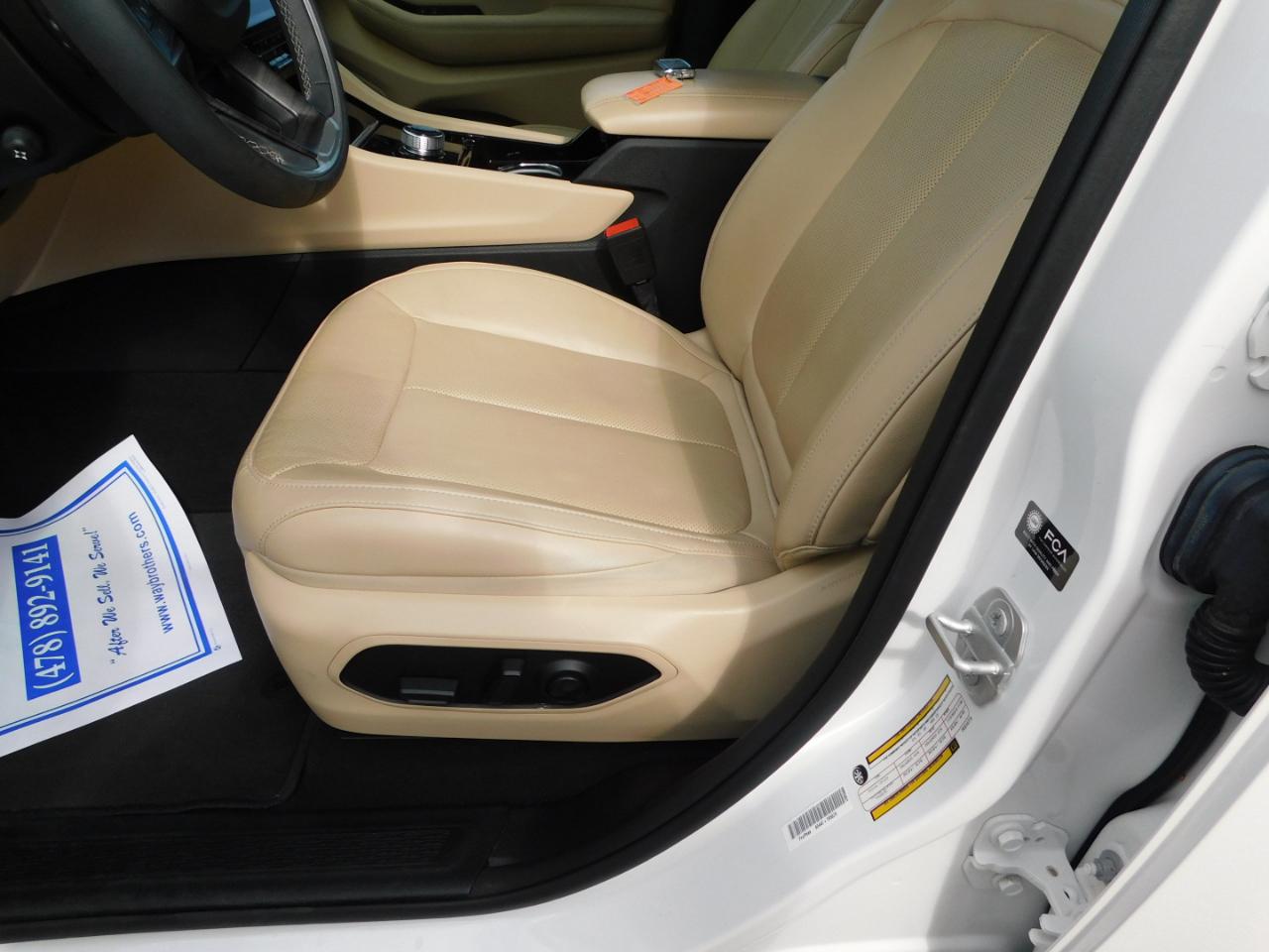 Jeep Grand Cherokee Limited 4x2 2023