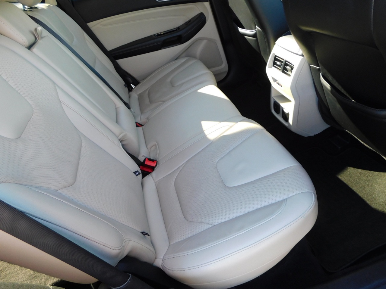 Ford Edge Titanium FWD 2017