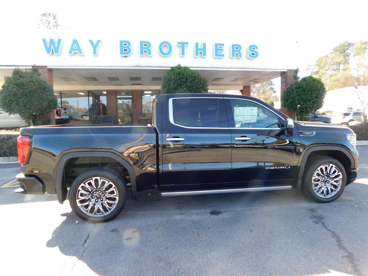 2026 GMC Sierra 1500 4WD CREW CAB 147" DENALI