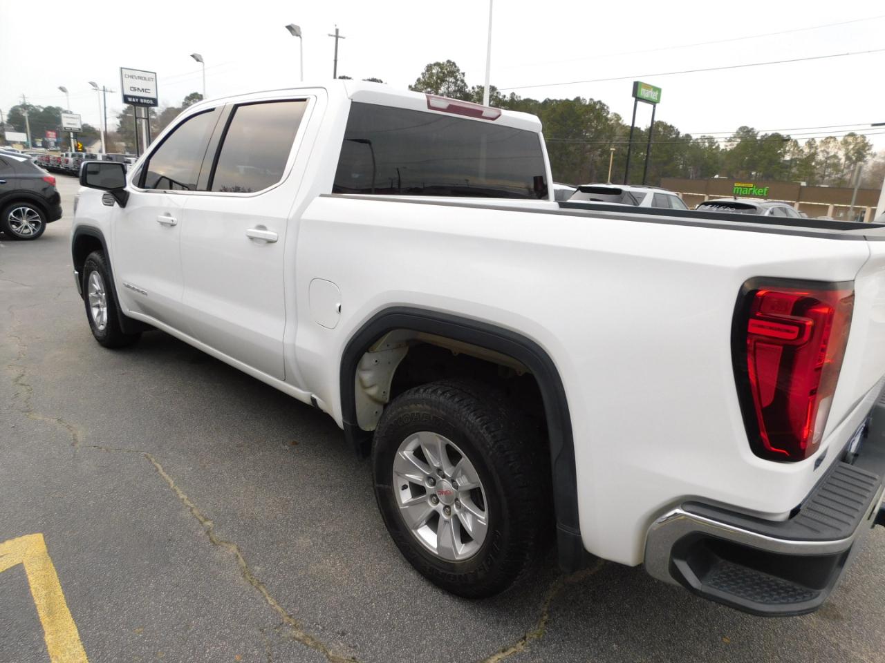 GMC Sierra 1500 2WD Crew Cab 147" SLE 2020