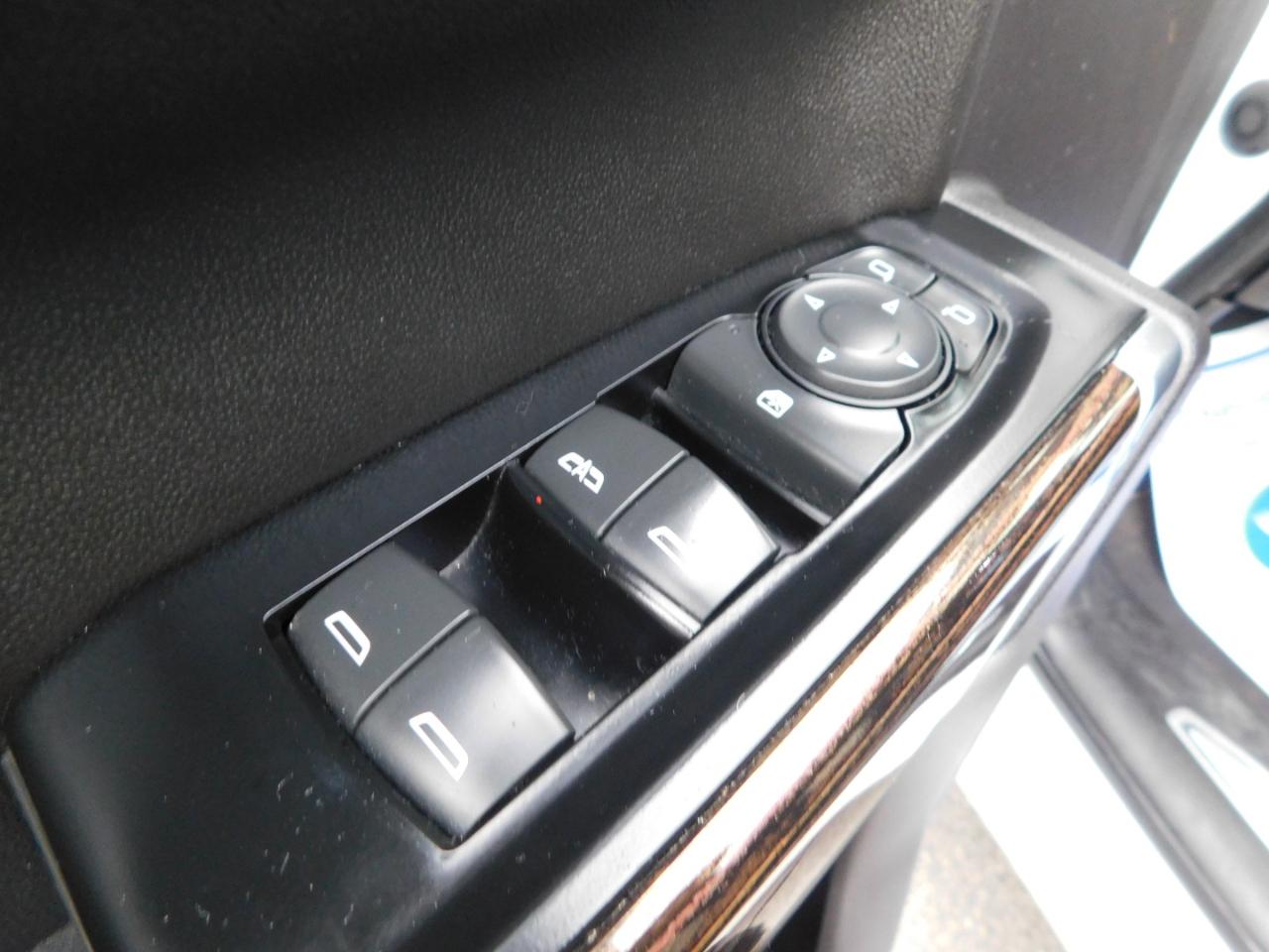 GMC Sierra 1500 2WD Crew Cab 147" SLE 2020