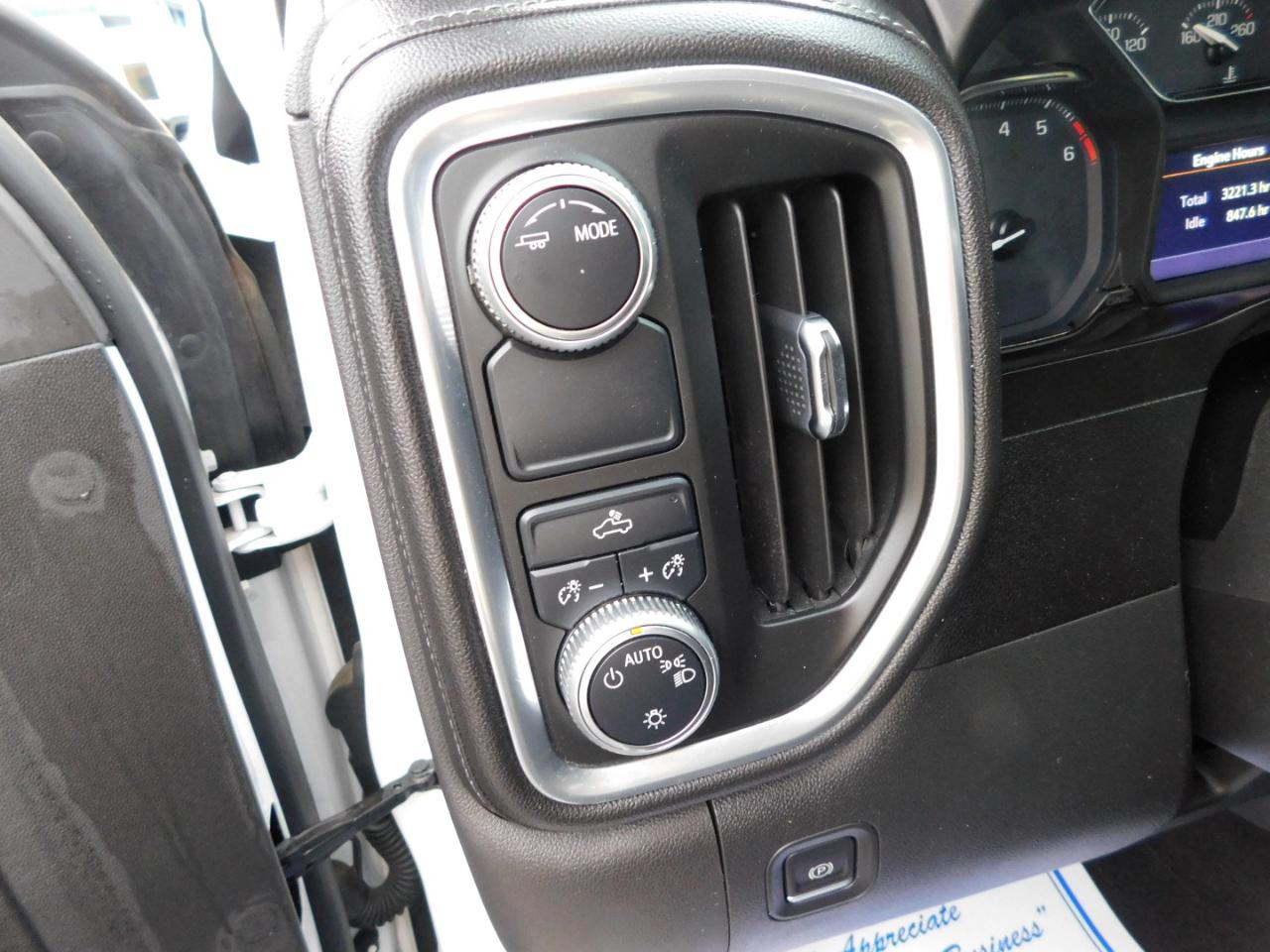 GMC Sierra 1500 2WD Crew Cab 147" SLE 2020