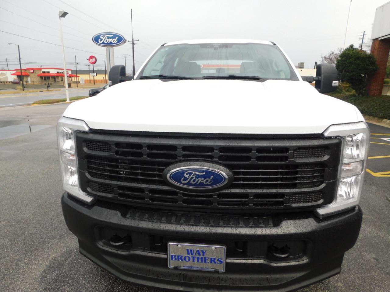 Ford Super Duty F-250 SRW XL 4WD Crew Cab 8' Box 2026