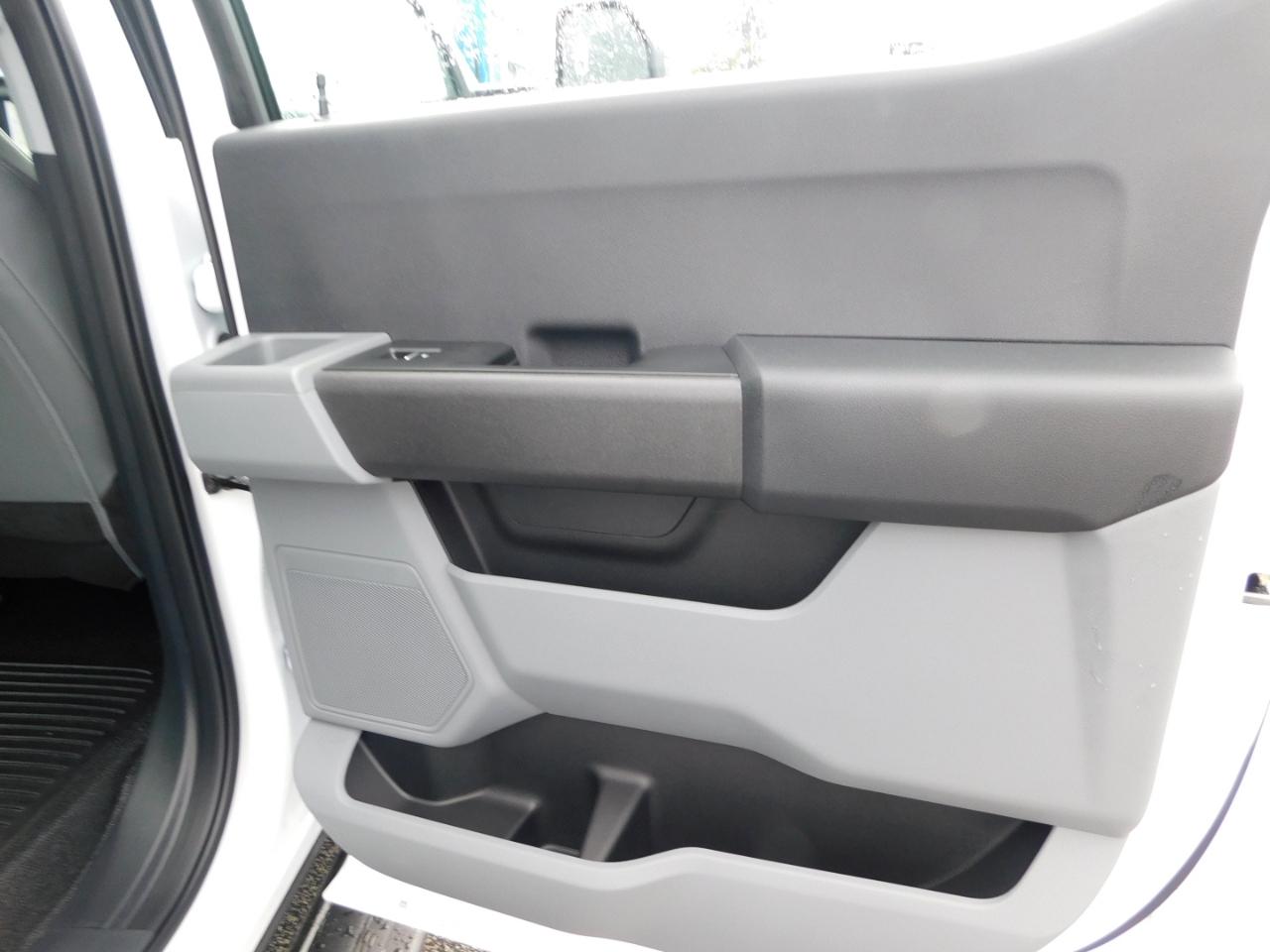 Ford Super Duty F-250 SRW XL 4WD Crew Cab 8' Box 2026