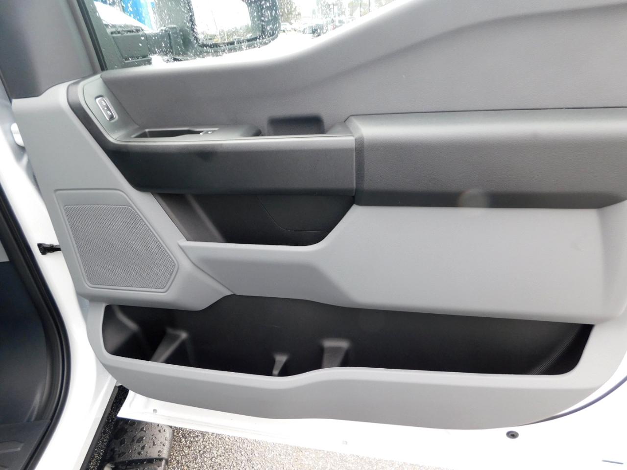 Ford Super Duty F-250 SRW XL 4WD Crew Cab 8' Box 2026