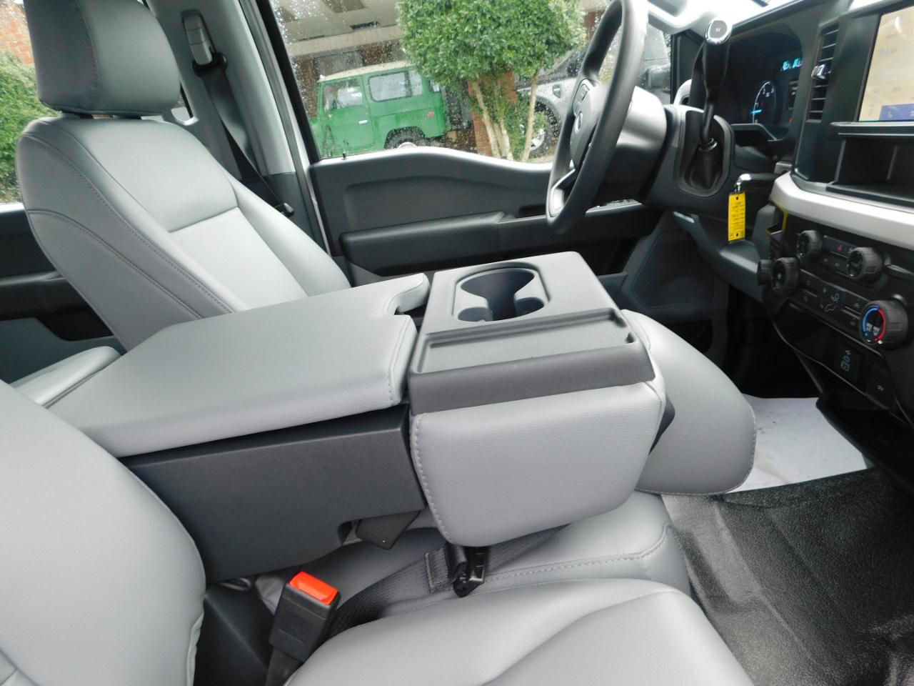 Ford Super Duty F-250 SRW XL 4WD Crew Cab 8' Box 2026