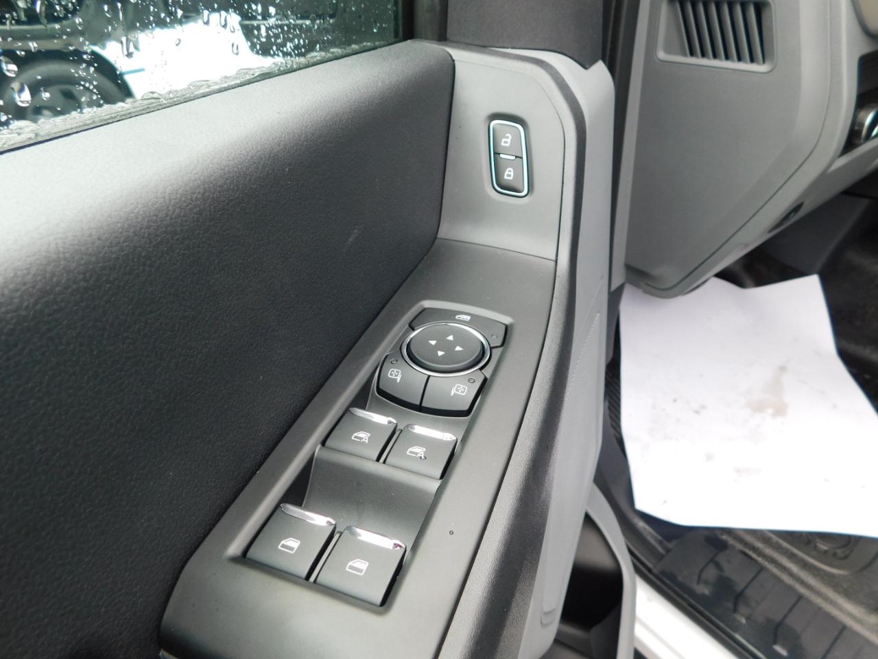 Ford Super Duty F-250 SRW XL 4WD Crew Cab 8' Box 2026