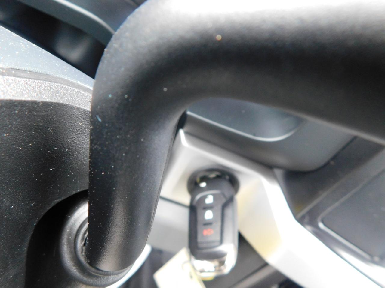 Ford Super Duty F-250 SRW XL 4WD Crew Cab 8' Box 2026