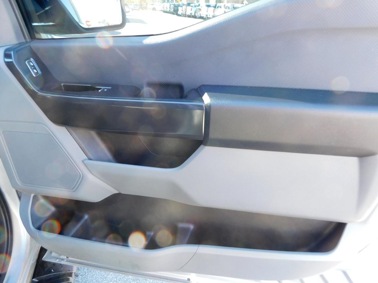 Ford F-150 XL 4WD SuperCrew 5.5' Box 2023