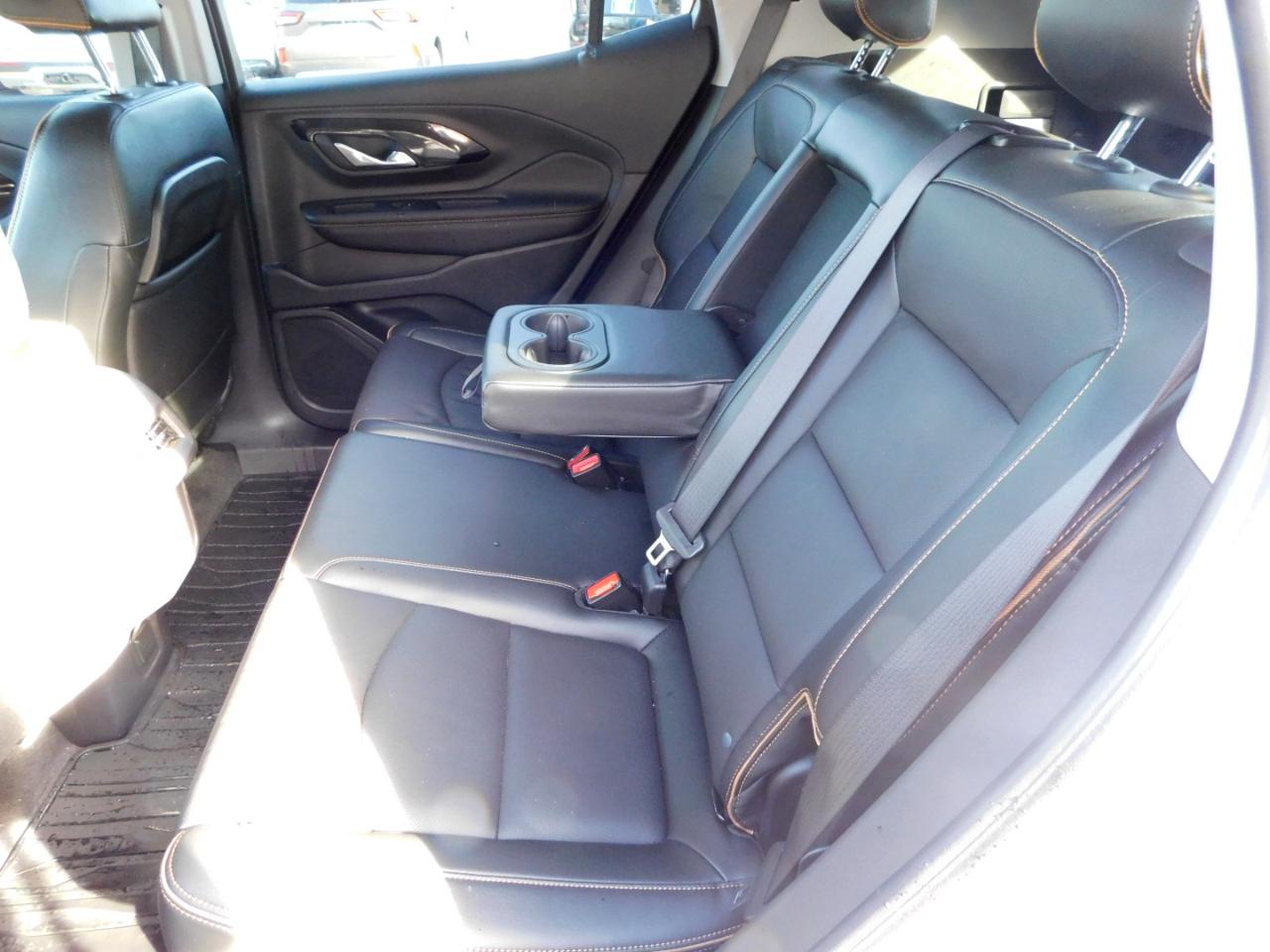 GMC Terrain AWD 4dr AT4 2024