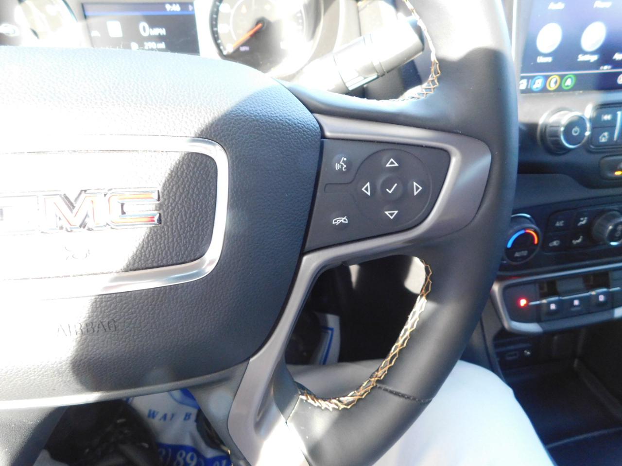 GMC Terrain AWD 4dr AT4 2024