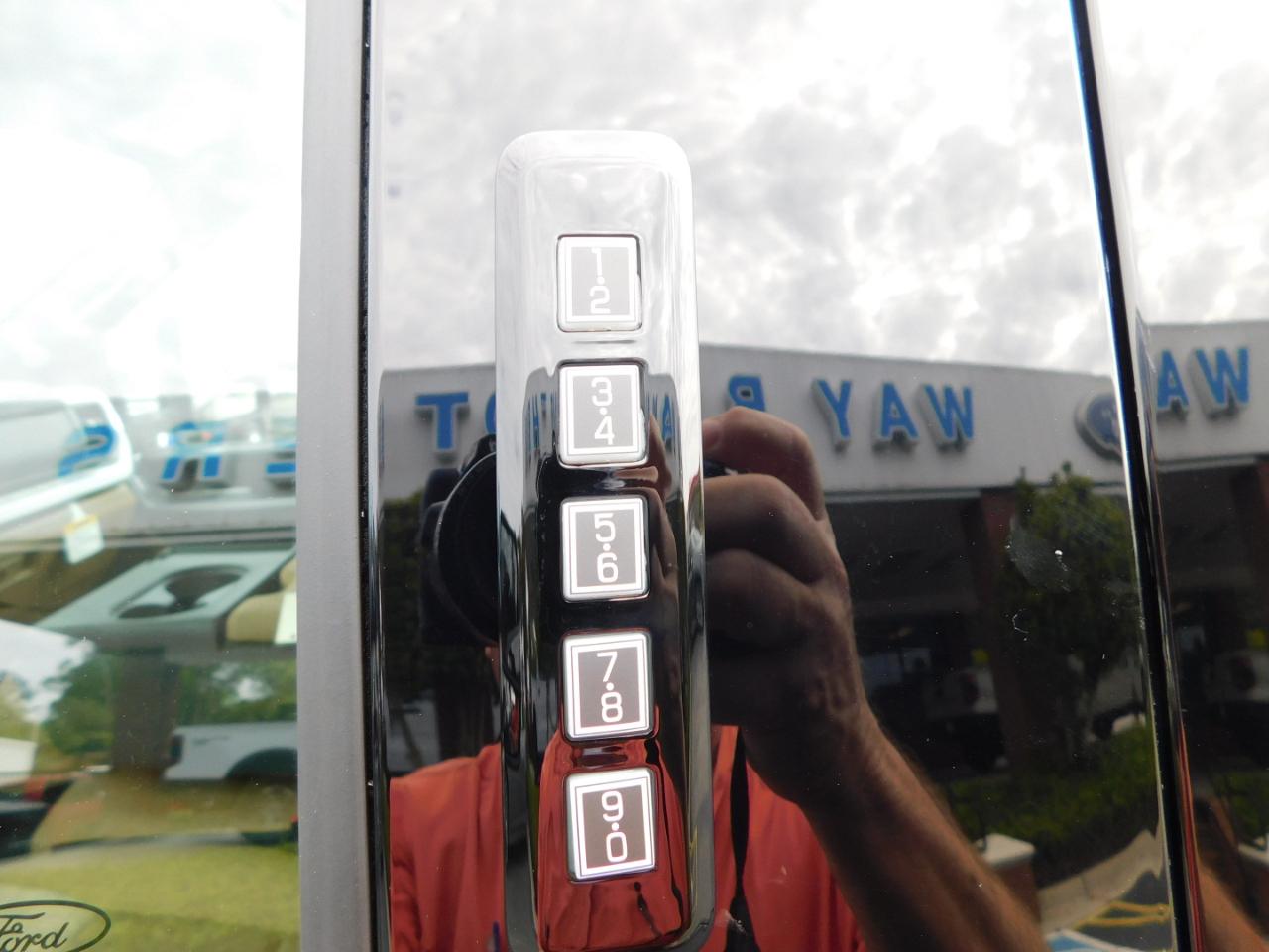 Ford Super Duty F-250 SRW  2026