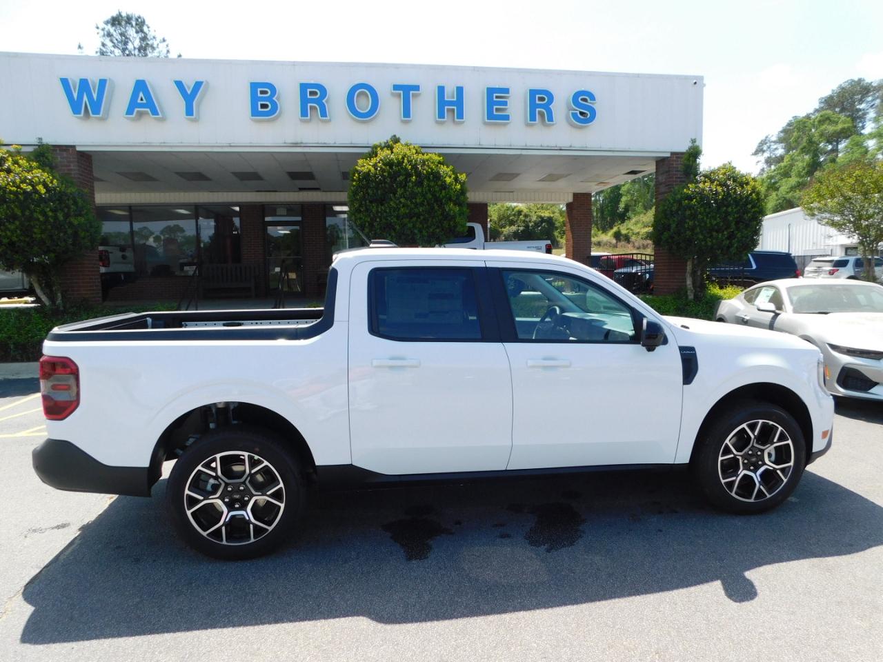 2026 Ford Maverick LARIAT AWD SUPERCREW