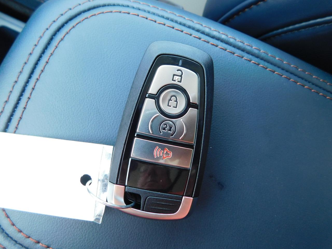 Ford Maverick Lariat AWD SuperCrew 2026