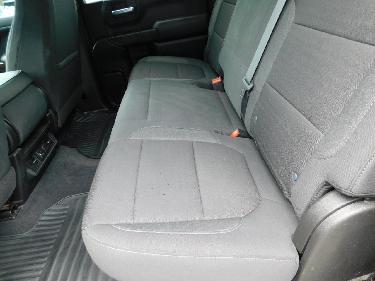 Chevrolet Silverado 1500 2WD Crew Cab 147" LT 2020