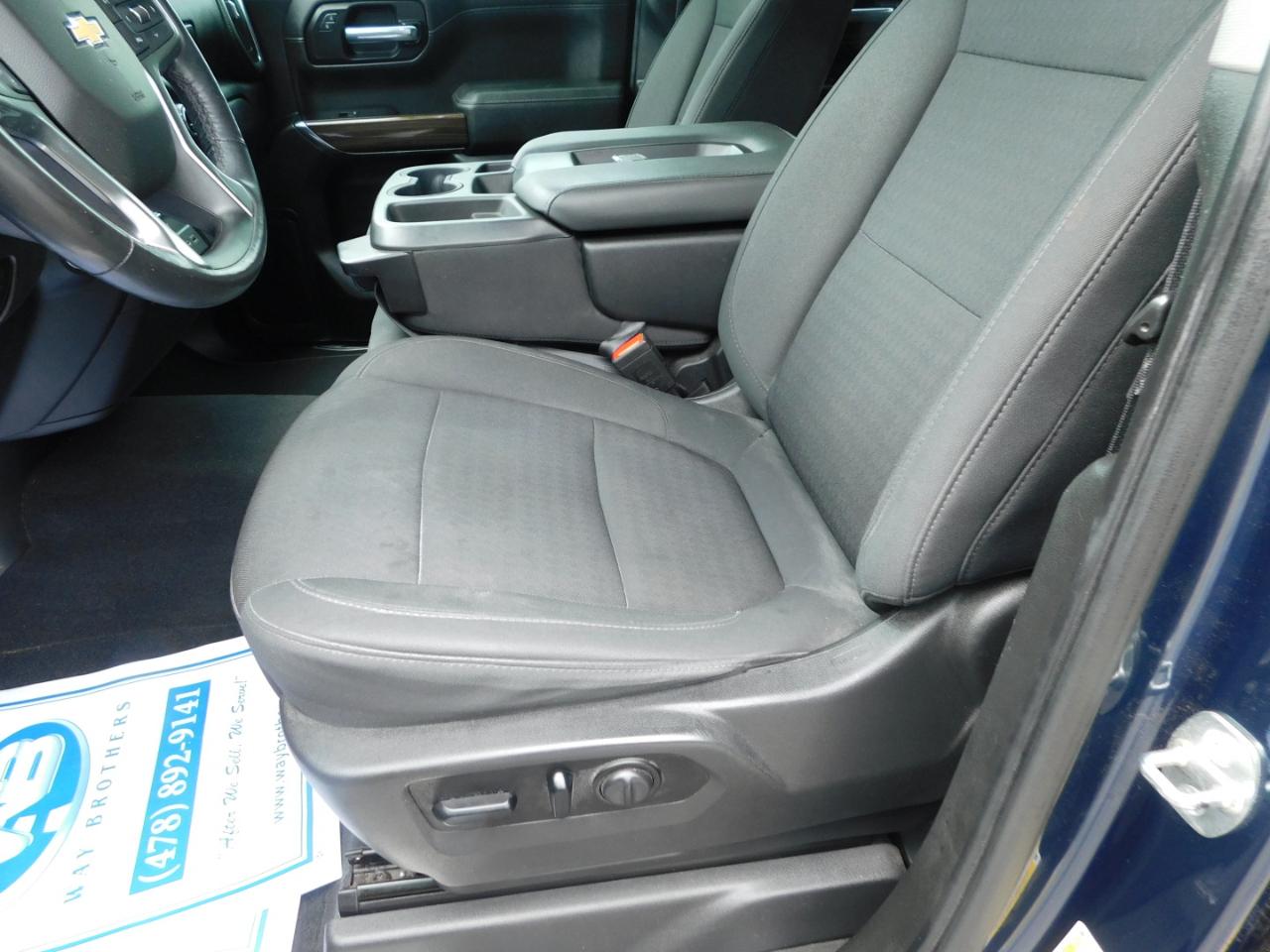 Chevrolet Silverado 1500 2WD Crew Cab 147" LT 2020