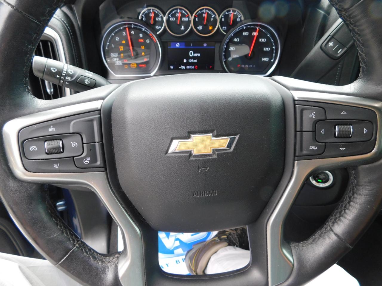 Chevrolet Silverado 1500 2WD Crew Cab 147" LT 2020