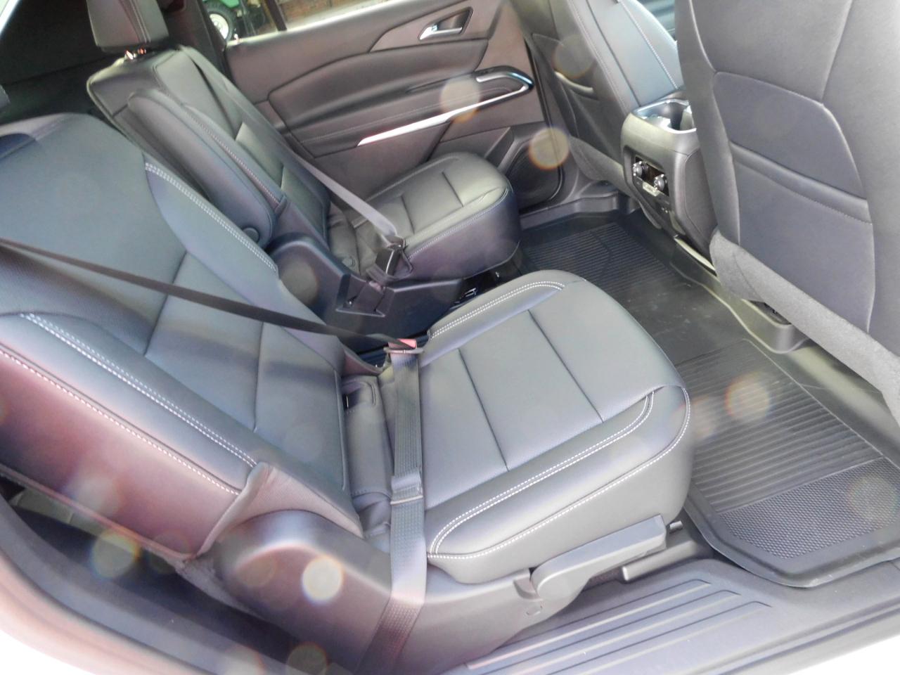 Chevrolet Traverse FWD 4dr LT w/1LT 2026