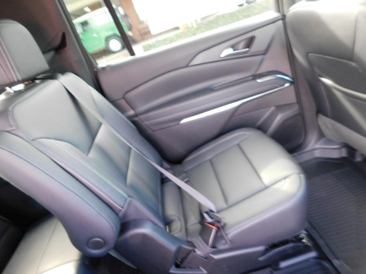 Chevrolet Traverse FWD 4dr LT w/1LT 2026