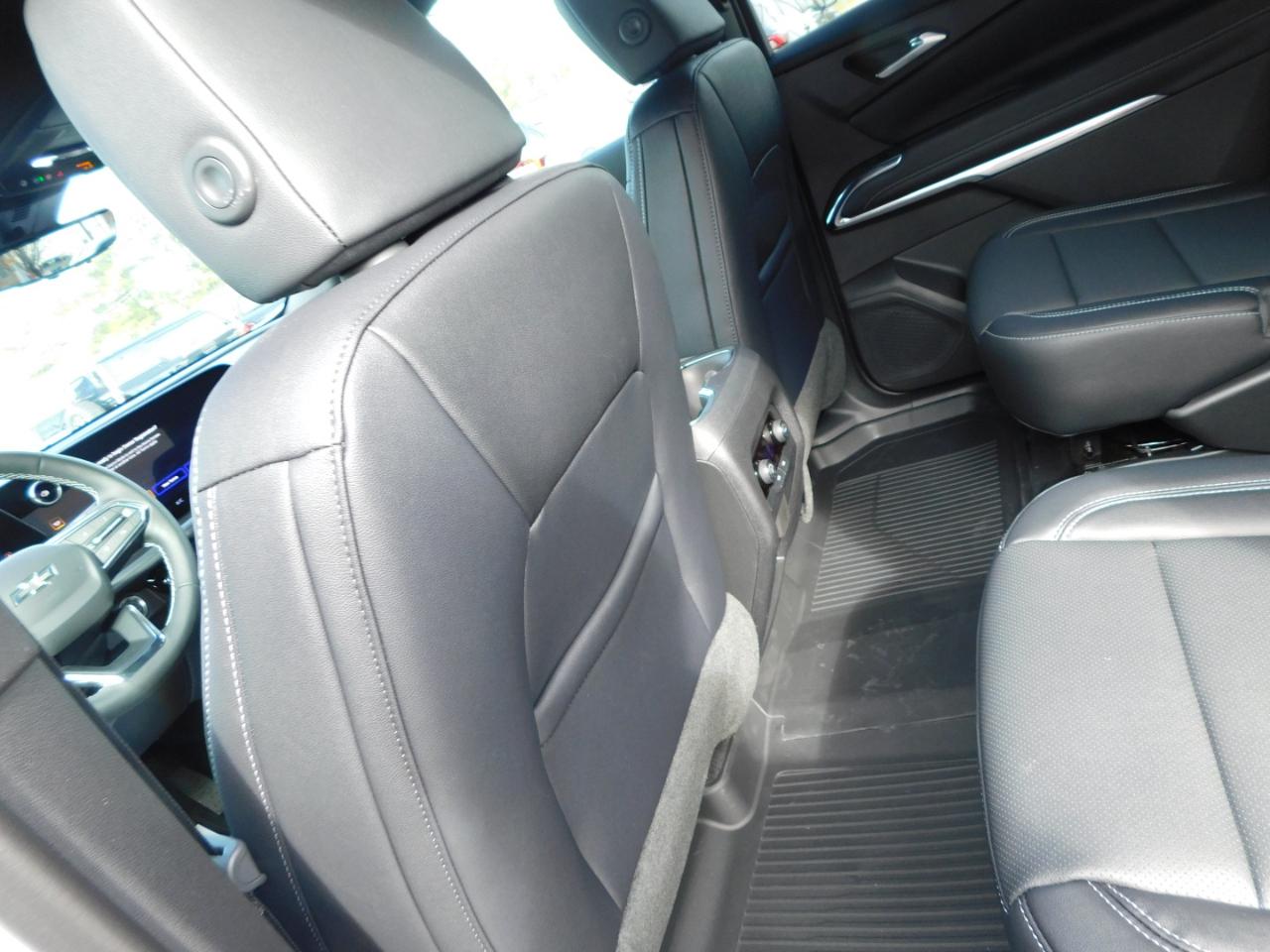 Chevrolet Traverse FWD 4dr LT w/1LT 2026