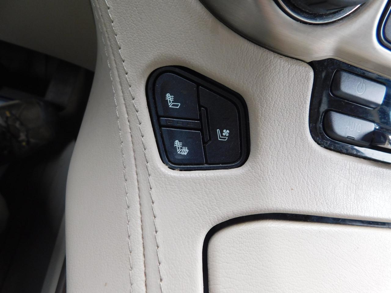 GMC Yukon 2WD 4dr Denali 2020