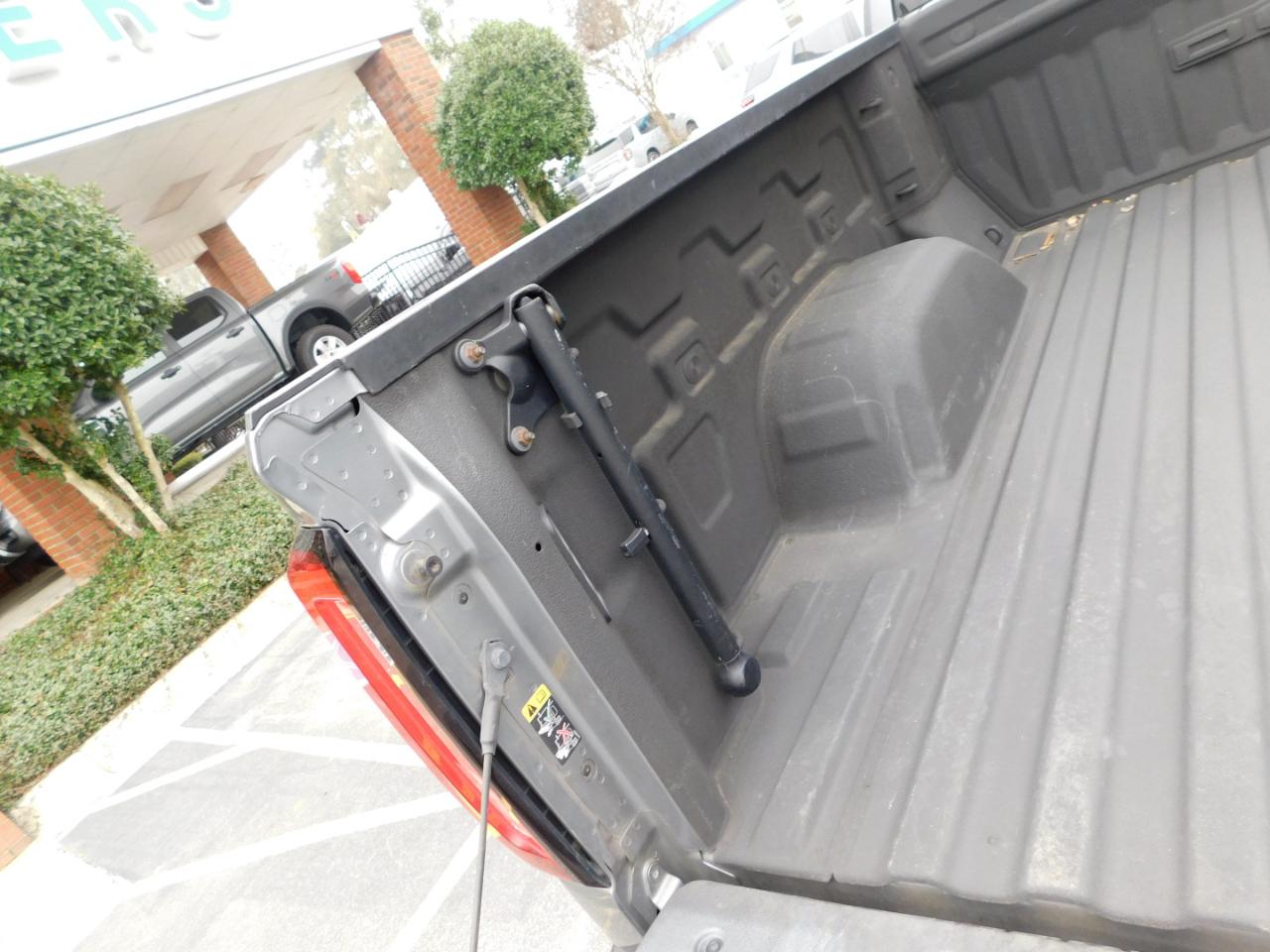 GMC Sierra 1500 4WD Crew Cab 147" Denali 2019