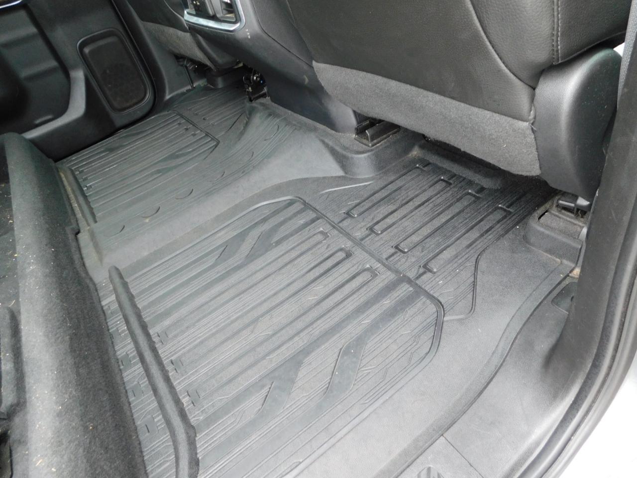 GMC Sierra 1500 4WD Crew Cab 147" Denali 2019