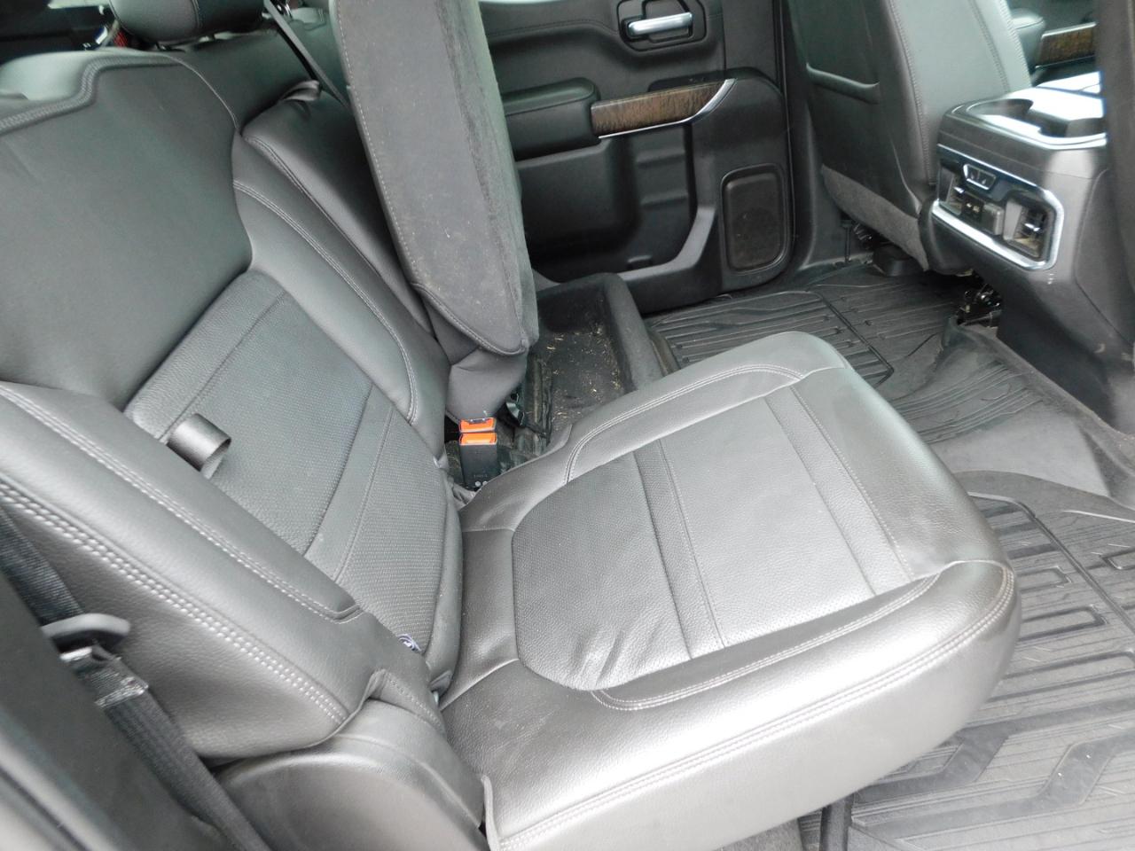 GMC Sierra 1500 4WD Crew Cab 147" Denali 2019