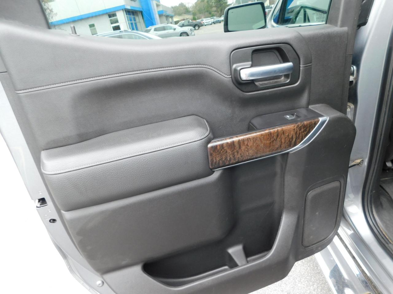 GMC Sierra 1500 4WD Crew Cab 147" Denali 2019