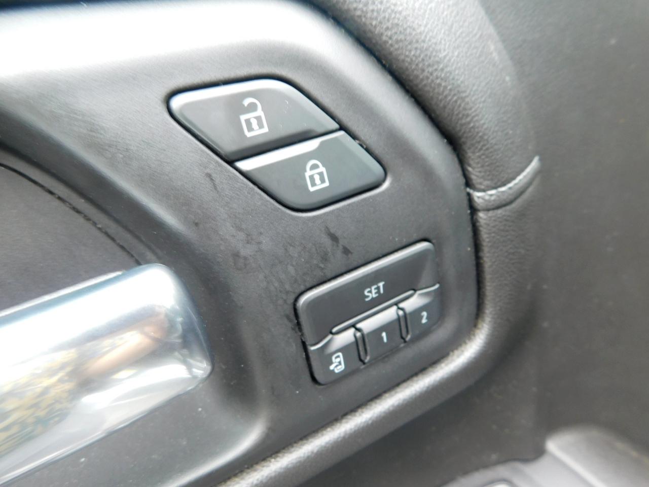 GMC Sierra 1500 4WD Crew Cab 147" Denali 2019